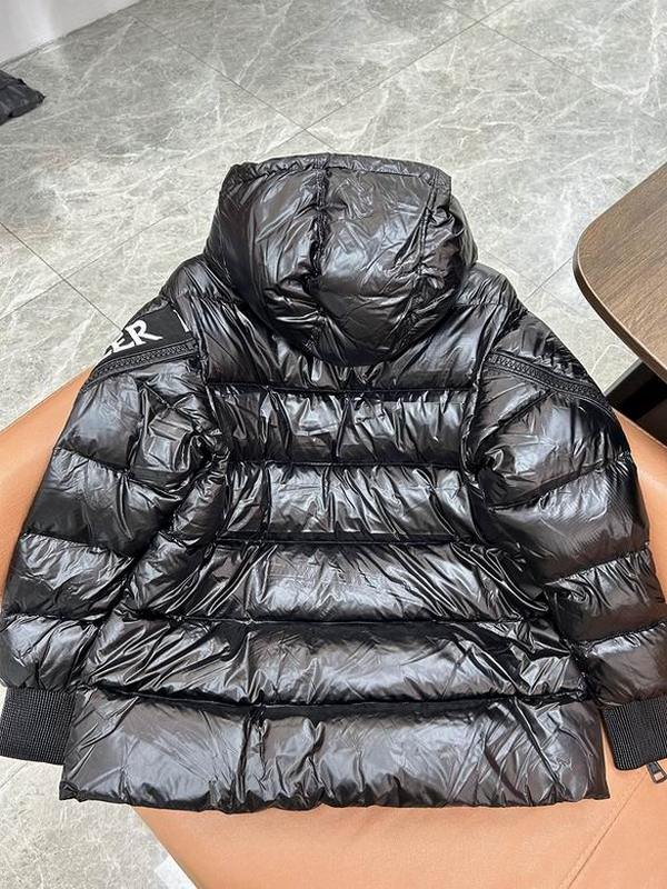 Moncler Women's Outwear 241